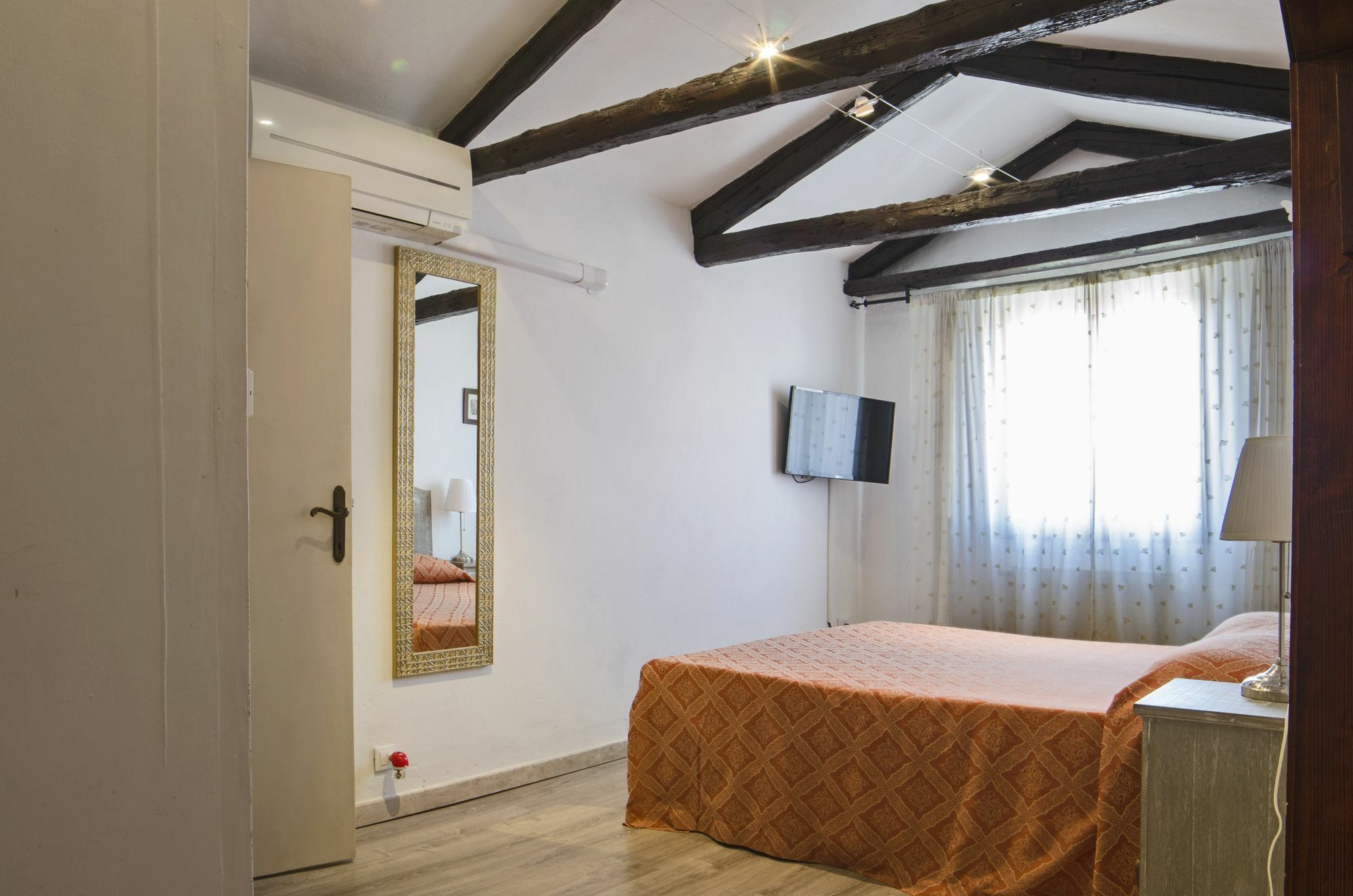 Ca' Santo Spirito B&B Венеция Экстерьер фото
